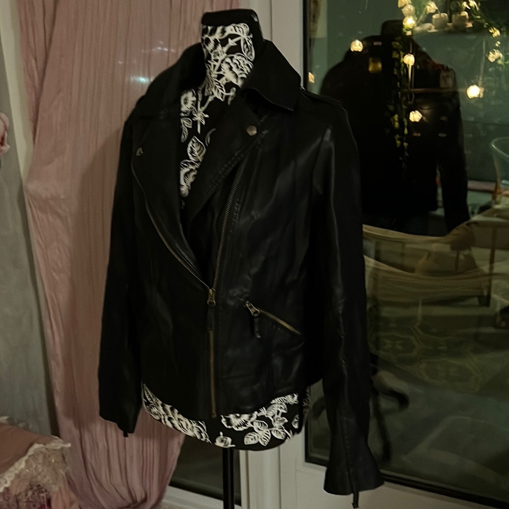 Pleather faux leather moto jacket with zipper pockets